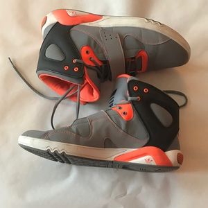 ADIDAS High-Top Basketball Shoes Men Size 11